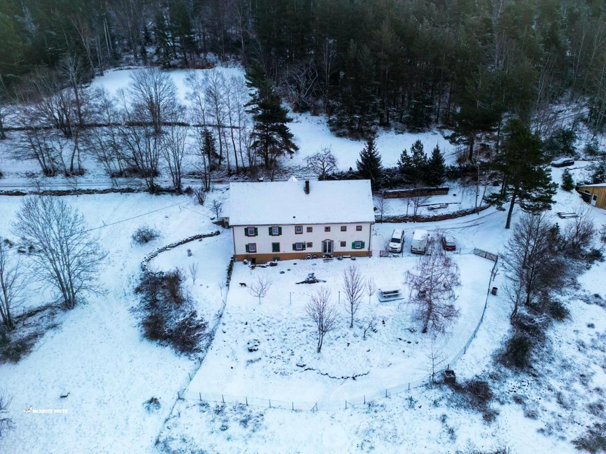 Nordiques De La Welche Villa ออเบย์ ภายนอก รูปภาพ